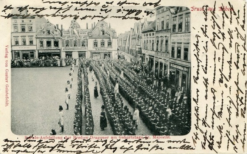 Dragoner-Parade auf dem Lübener Ring