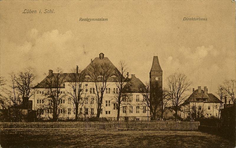 Gymnasium und Direktorhaus Lüben