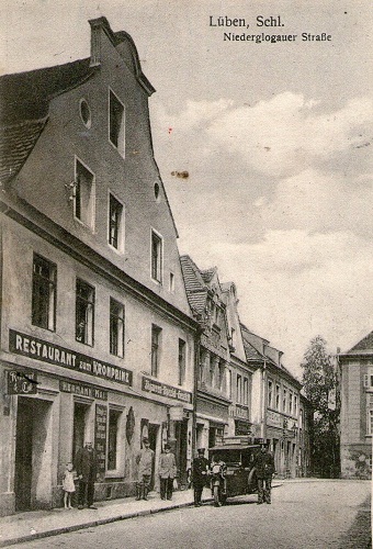 Niederglogauer Straße mit Restaurant zum Kronprinz
