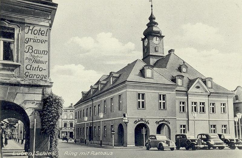 Rathaus Lüben und Ring