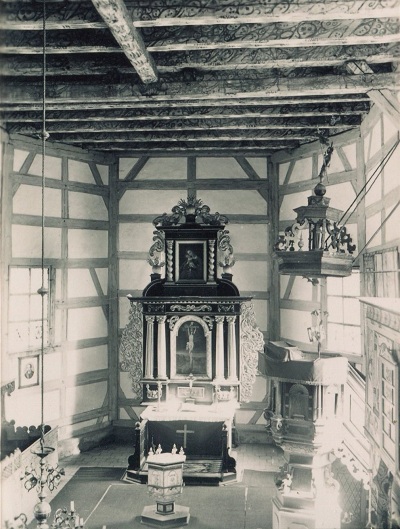 Innenraum der Altstädter Kirche vor 1945, Blick auf Altar, Taufstein und Kanzel