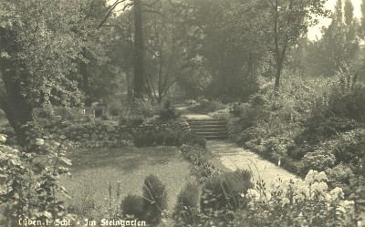 Steingarten an der Dragonerstraße Ecke Wasserpromenade