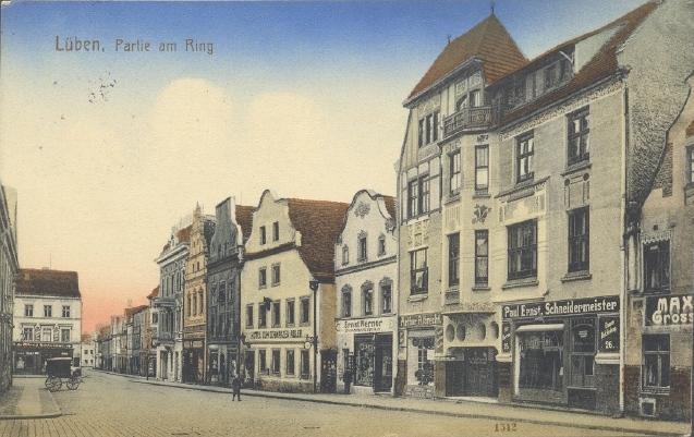 Ring mit Haus Nr. 26 nach dem Umbau