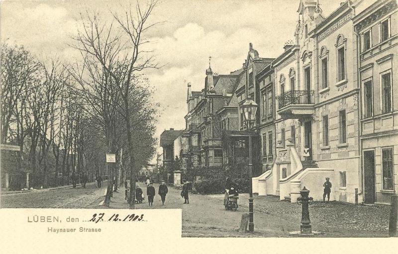 Haynauer Straße mit Schülern der katholischen Volksschule. Dank an Tomasz Mastalski!