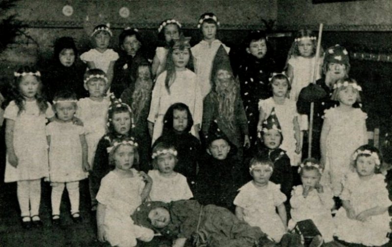 Weihnachten 1935 im Kindergarten Lüben