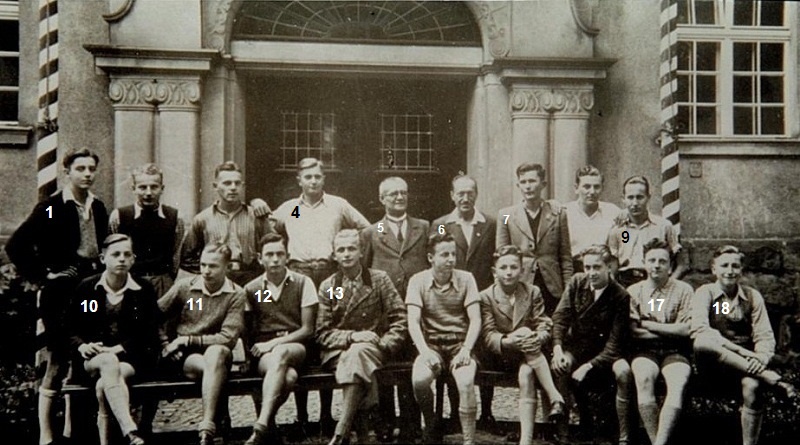 Abiturjahrgang 1941 mit Lehrern Munderloh und Treblin
