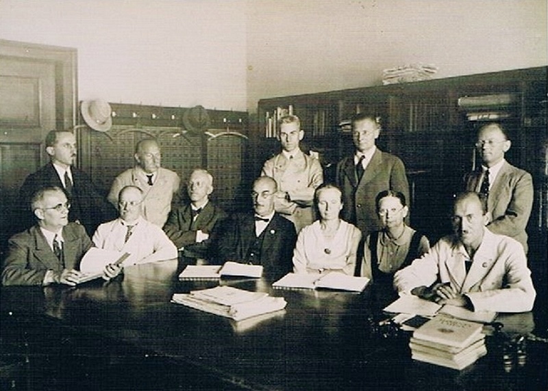 Lehrer des Gymnasiums in den 1930er Jahren