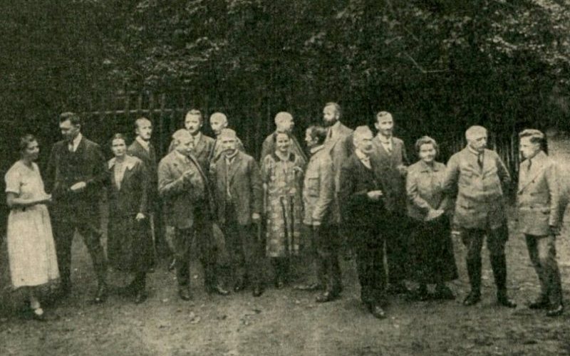 Lehrerkollegium der Volksschule Lüben im Juli 1927