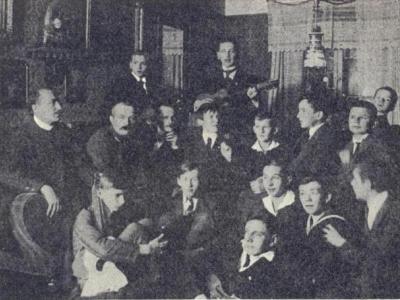 Wandervögel Lüben 1915 mit den Lehrern Dr. Treblin und Zingel