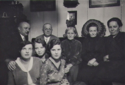Gertrud Rudolph und Angehörige 1932