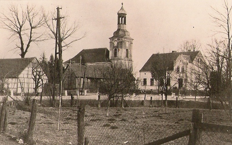 Evangelische Kirche zu Petschkendorf