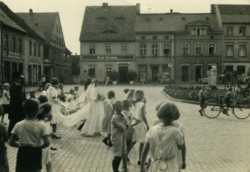 Hochzeit von Kurt Paeßler und Herta geb. Ilgner am 22.8.1933 in Raudten