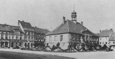 Rathaus mit Blick auf die Westseite