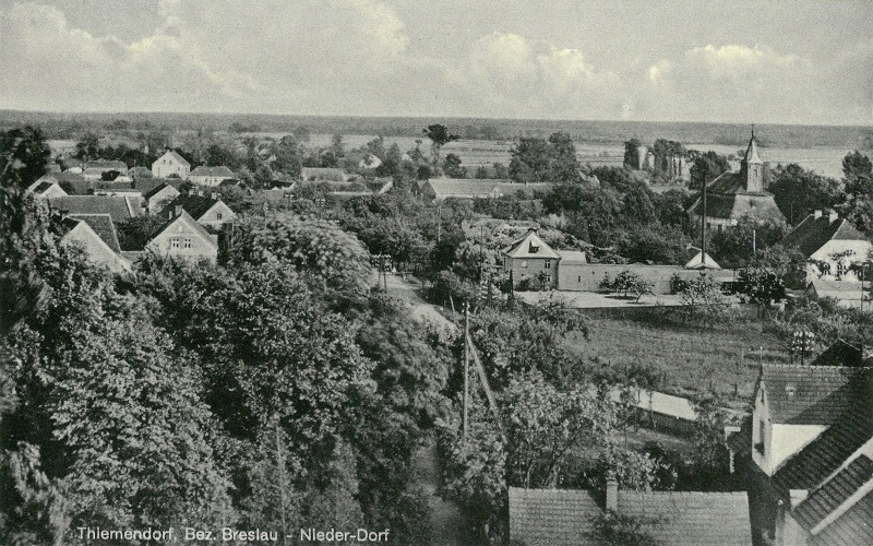 Niederdorf mit Katholischer Kirche